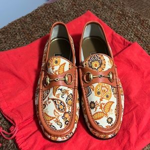 Authentic Gucci Floral Print Mens Shoes
